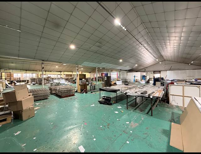 4,527M² WAREHOUSE TO LET IN BEACONVALE