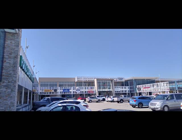 66M² OFFICE TO LET IN NELSPRUIT EXT 14
