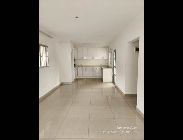 2 BEDROOM PROPERTY TO RENT IN OVERPORT