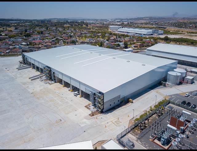 3,268M² WAREHOUSE TO LET IN BELLVILLE SOUTH