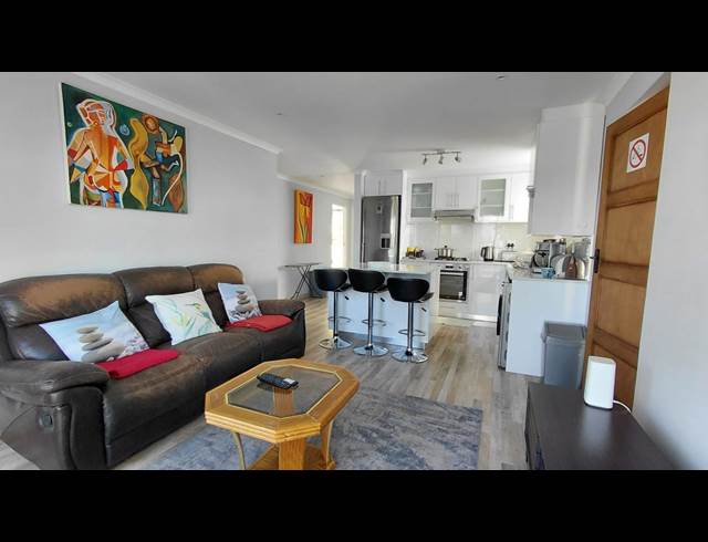 3 BEDROOM APARTMENT TO LET IN BLOUBERG RISE