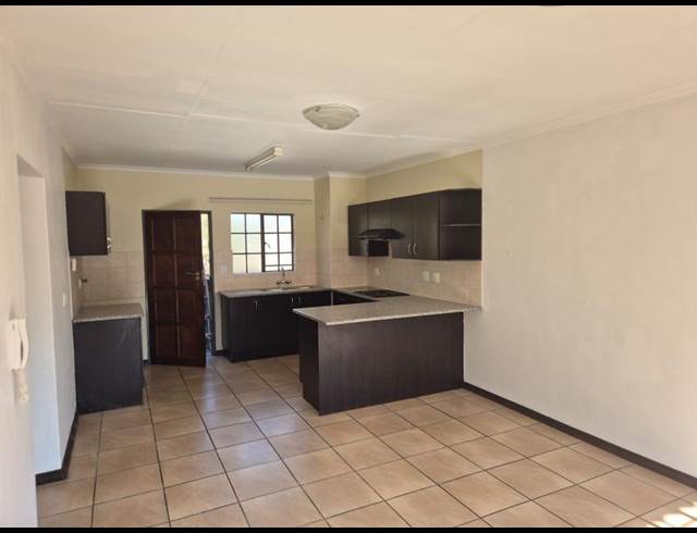 2 BEDROOM PROPERTY TO RENT IN MEYERTON CENTRAL