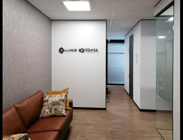 114.90M² OFFICE TO LET IN DURBANVILLE CENTRAL