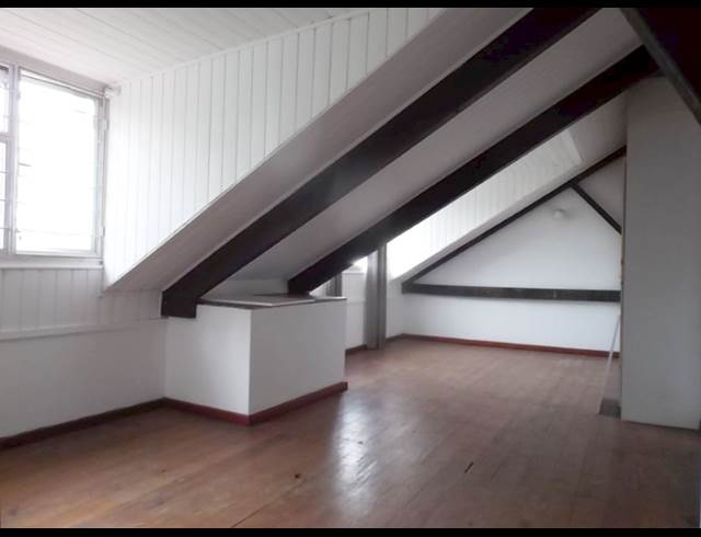 2 bed property to rent in WOODSTOCK