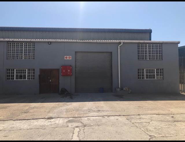 200M² WAREHOUSE TO LET IN WETTON