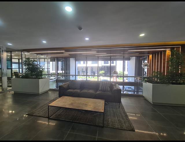 300M² OFFICE TO LET IN VORNA VALLEY
