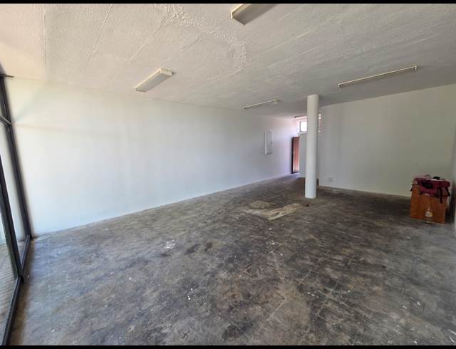 71M² RETAIL TO LET IN ANNLIN