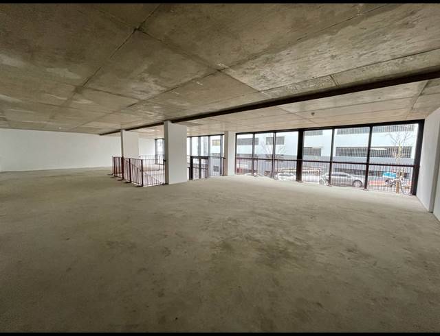 300M² RETAIL TO LET IN GREEN POINT