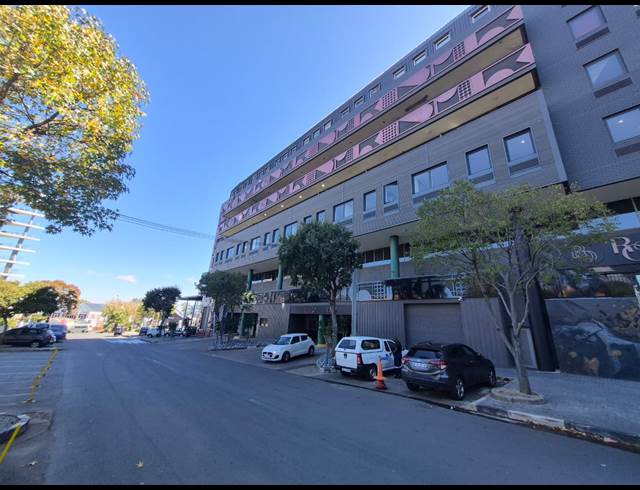 22M² OFFICE TO LET IN ROSEBANK