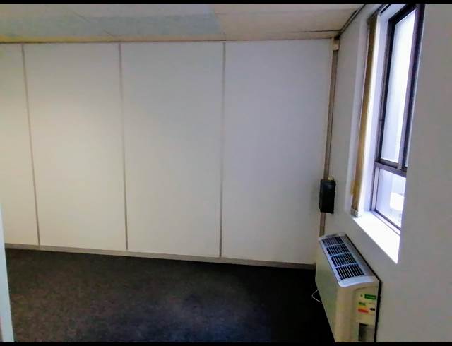 99M² BUILDING TO LET IN TYGER VALLEY