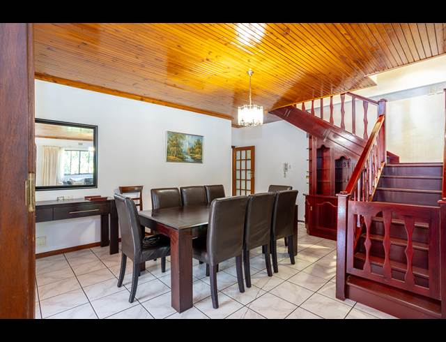 3 BEDROOM HOUSE TO LET IN CONSTANTIA