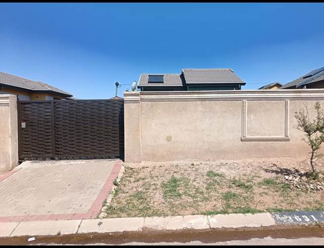 2 BEDROOM PROPERTY TO RENT IN WITPOORTJIE