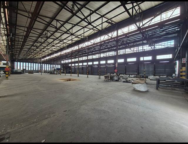 3,500M² WAREHOUSE TO LET IN WADEVILLE