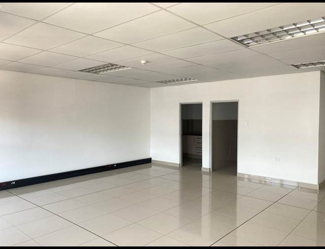 429M² WAREHOUSE TO LET IN KYA SANDS