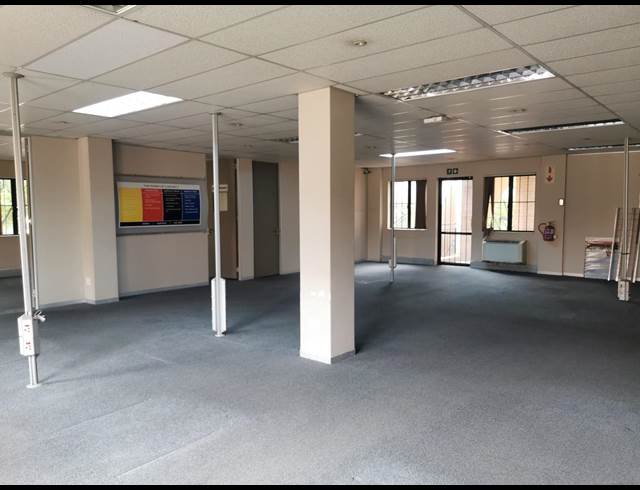 2,255M² OFFICE TO LET IN RIVONIA