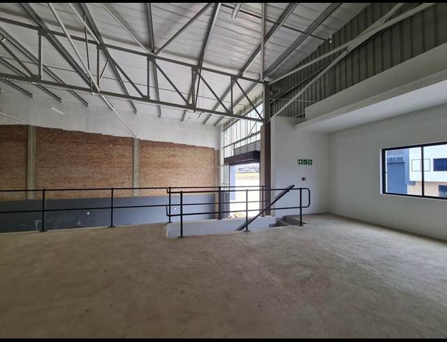 558M² WAREHOUSE TO LET IN SAMRAND BUSINESS PARK