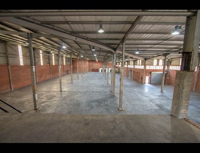 2,380M² WAREHOUSE TO LET IN KYA SANDS