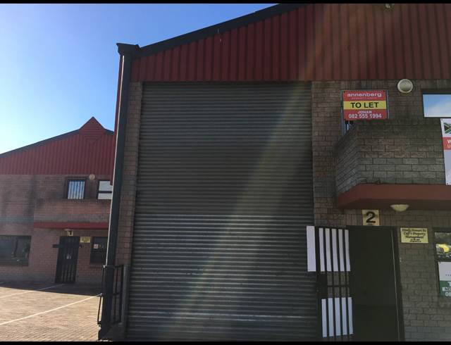 304M² FACTORY TO LET IN STIKLAND INDUSTRIAL