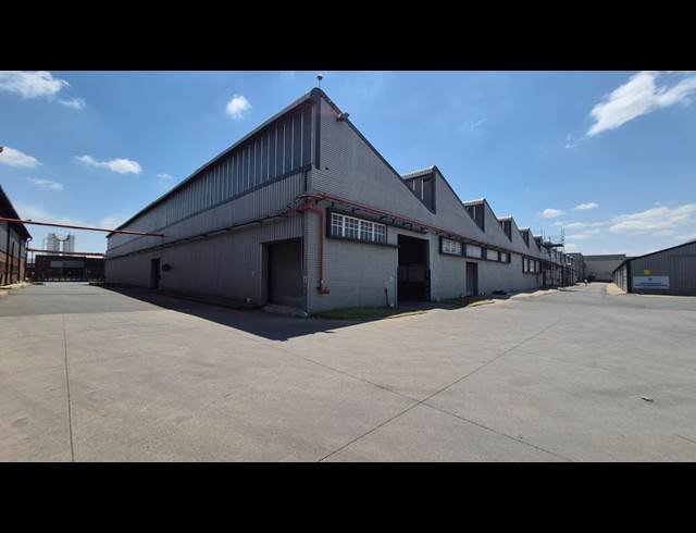 4,280M² WAREHOUSE TO LET IN BOKSBURG EAST