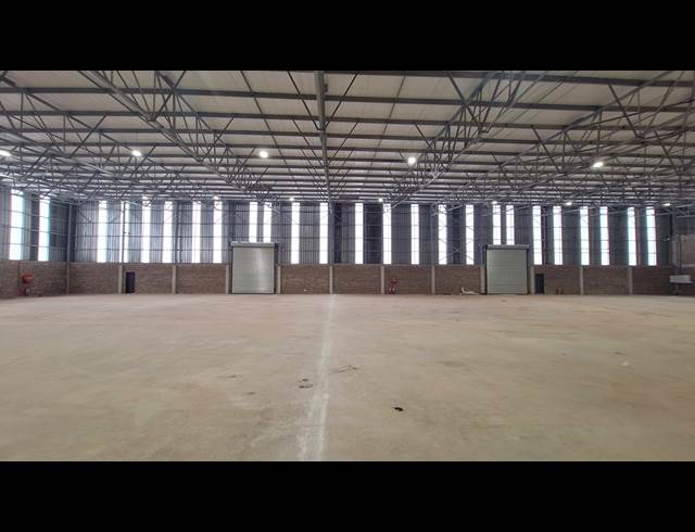 1,993M² WAREHOUSE TO LET IN NIETGEDACHT AH