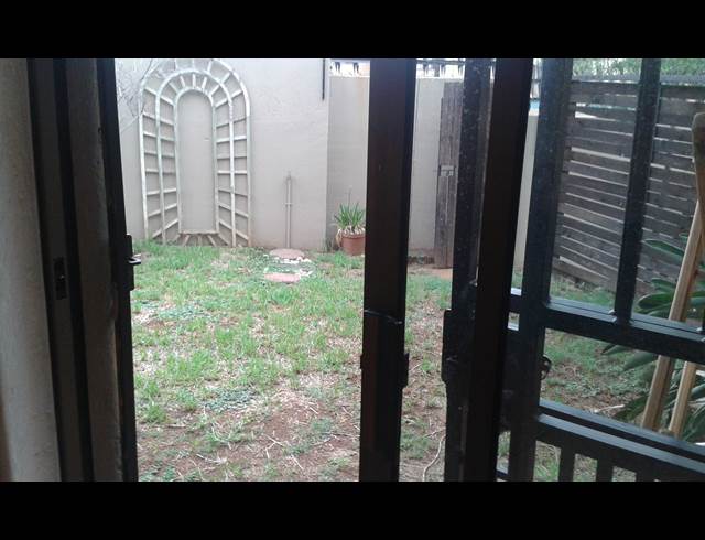 2 bed property to rent in GLENVISTA