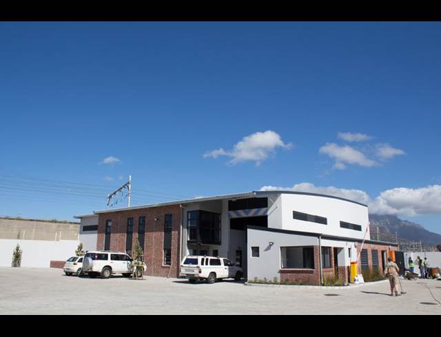 277M² WAREHOUSE TO LET IN MAITLAND