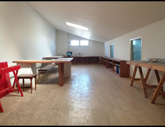 990M² WORKSHOP TO LET IN SALT RIVER