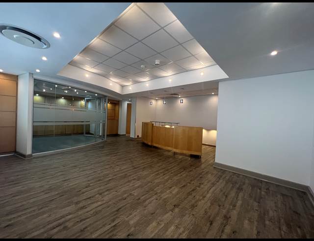 937M² OFFICE TO LET IN ILLOVO