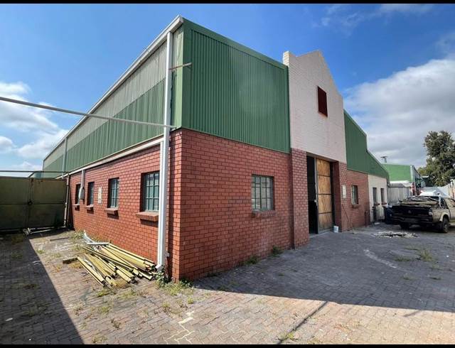 INDUSTRIAL PROPERTY TO RENT IN HENNOPSPARK