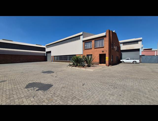 990M² FACTORY TO LET IN BOKSBURG EAST