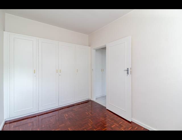 2 BEDROOM APARTMENT RENTED IN SEA POINT