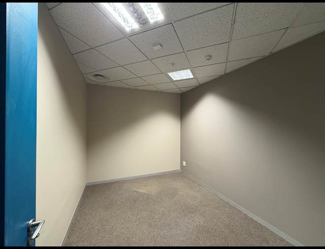 434.90M² OFFICE TO LET IN CAPE TOWN CITY CENTRE