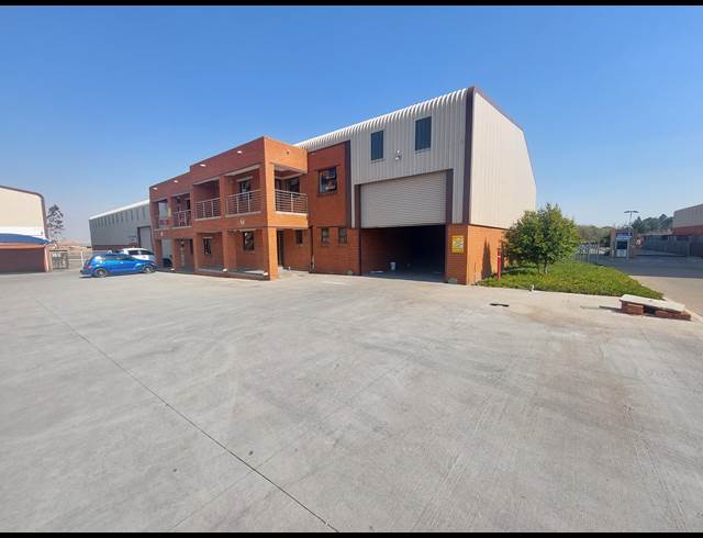 520M² WAREHOUSE RENTED IN DALPARK