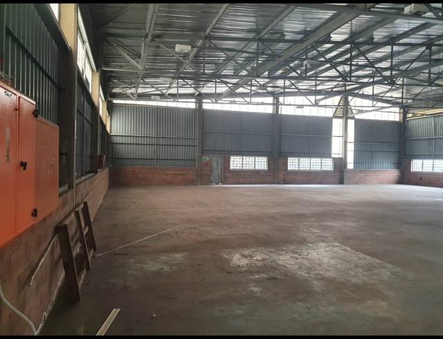 993M² WAREHOUSE TO LET IN WESTMEAD