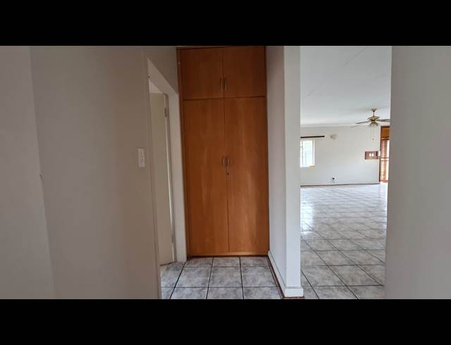 3 BEDROOM TOWNHOUSE TO LET IN IRENE PARK