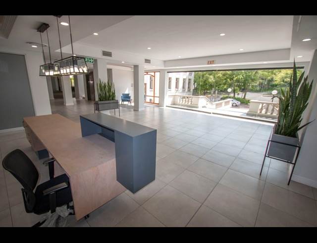 1,263M² OFFICE TO LET IN SANDTON CENTRAL