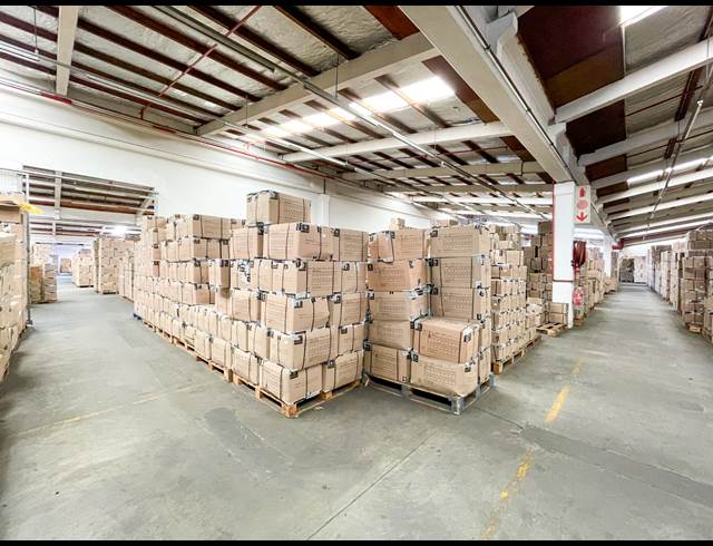 3,353M² WAREHOUSE TO LET IN NEW GERMANY