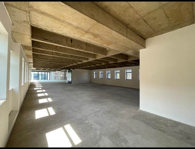374M² OFFICE TO LET IN ROSEBANK