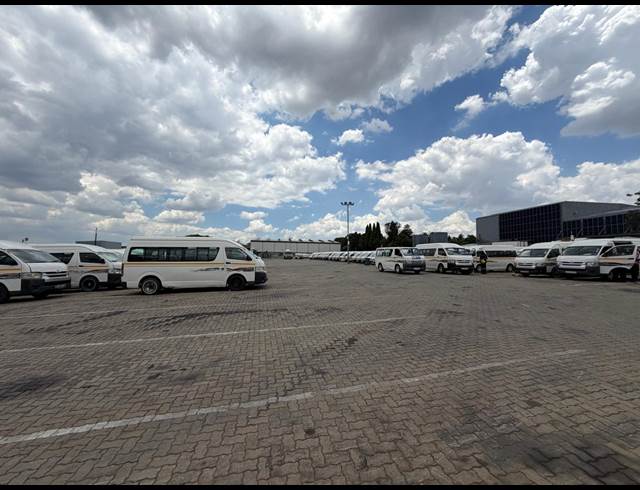 15,719M² INDUSTRIAL YARD TO LET IN RANDJESPARK