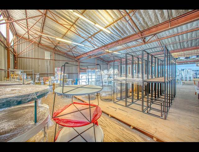 1,420M² WAREHOUSE TO LET IN WYNBERG