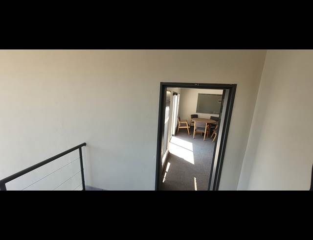 104M² OFFICE TO LET IN NELSPRUIT CENTRAL