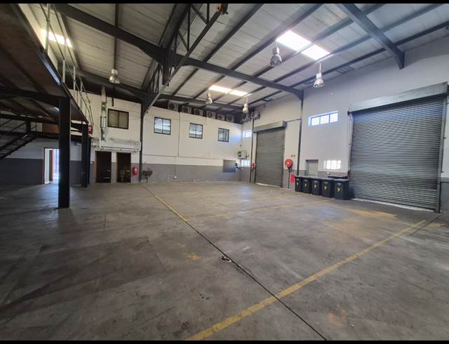 1,067M² WAREHOUSE TO LET IN BRACKENFELL INDUSTRIAL