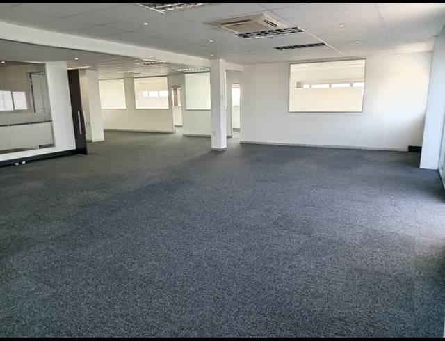 113M² OFFICE TO LET IN MORNINGSIDE