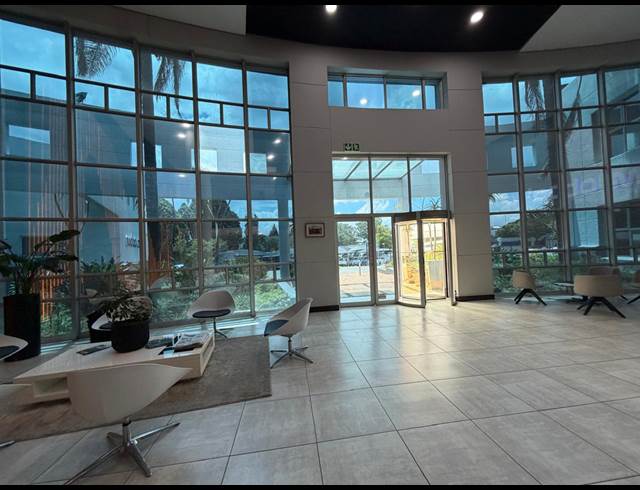 6,727M² OFFICE TO LET IN RANDJESPARK