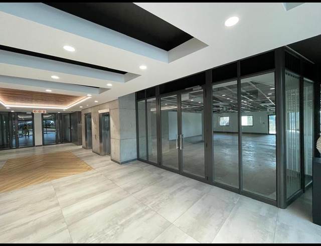 BUSINESS PROPERTY TO RENT IN DIE HOEWES
