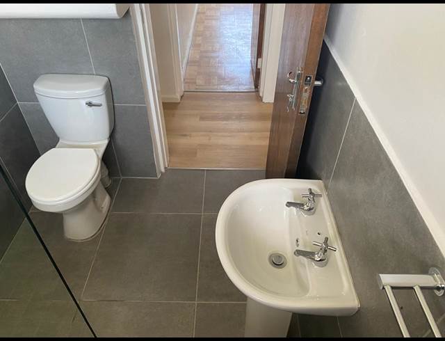 2 bed property to rent in WORCESTER CENTRAL