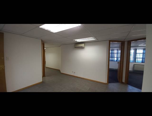 284M² OFFICE TO LET IN BLACKHEATH