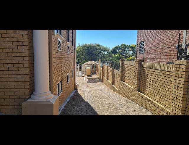 124M² OFFICE TO LET IN NELSPRUIT CENTRAL