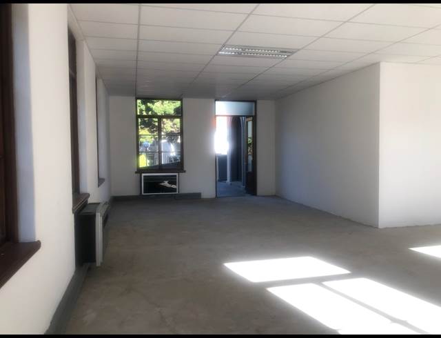 188M² OFFICE TO LET IN WIERDA VALLEY