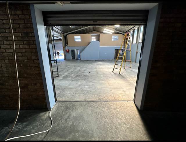 400M² FACTORY TO LET IN ANDERBOLT